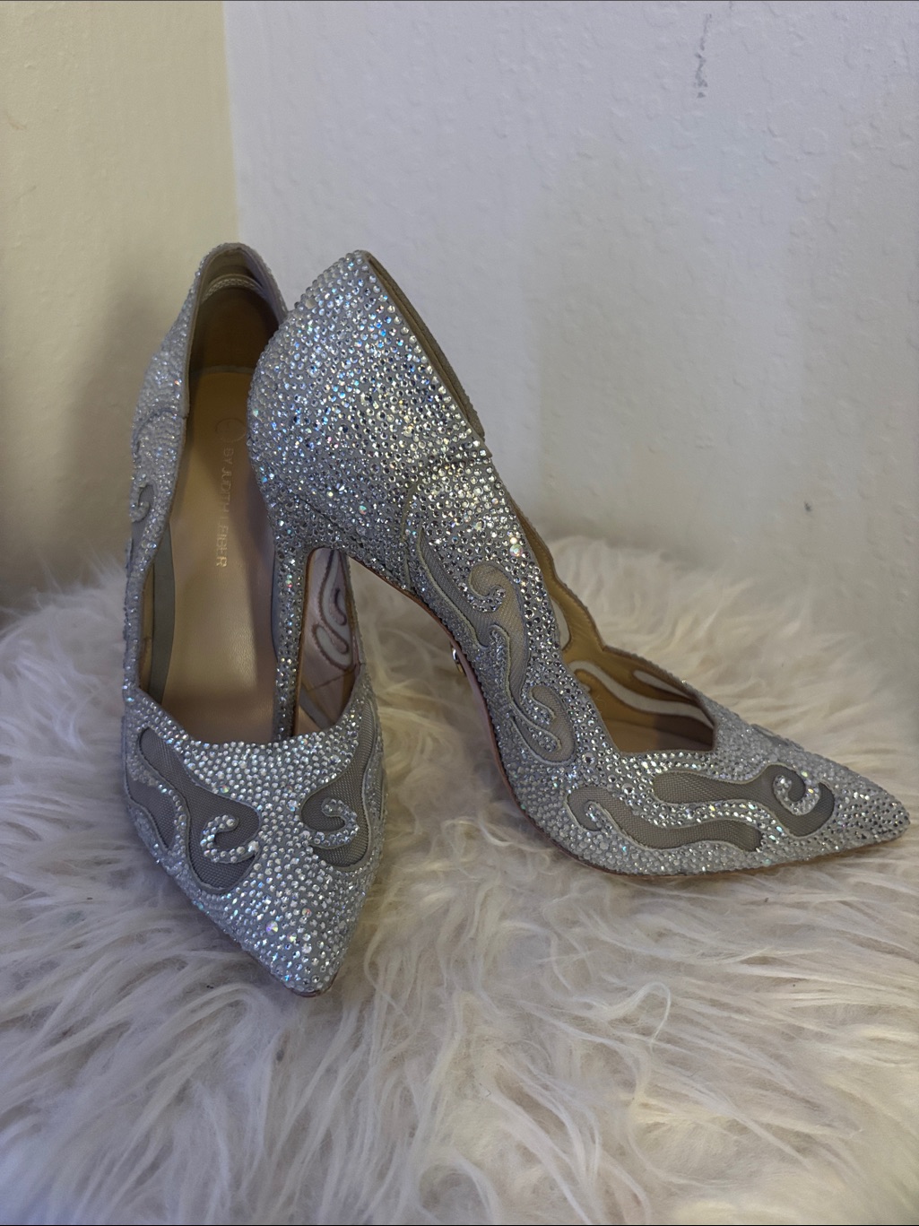 Judith Leiber Silver Crystal Embellished Pointed-Toe Stilettos